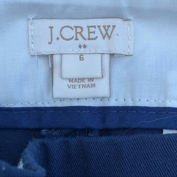 J.Crew Women's Size 6 Chino Shorts Navy Blue, Pineapple Embroidery G2319 - Picture 4 of 5